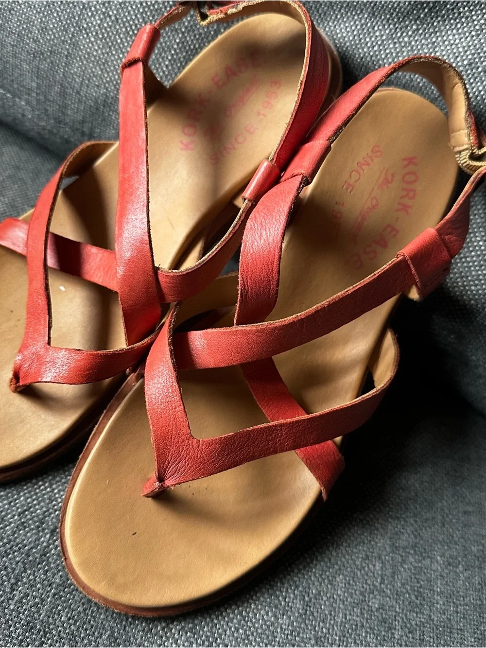 Kork-Ease Red Leather Crisscross Strappy Thong Sandals 6